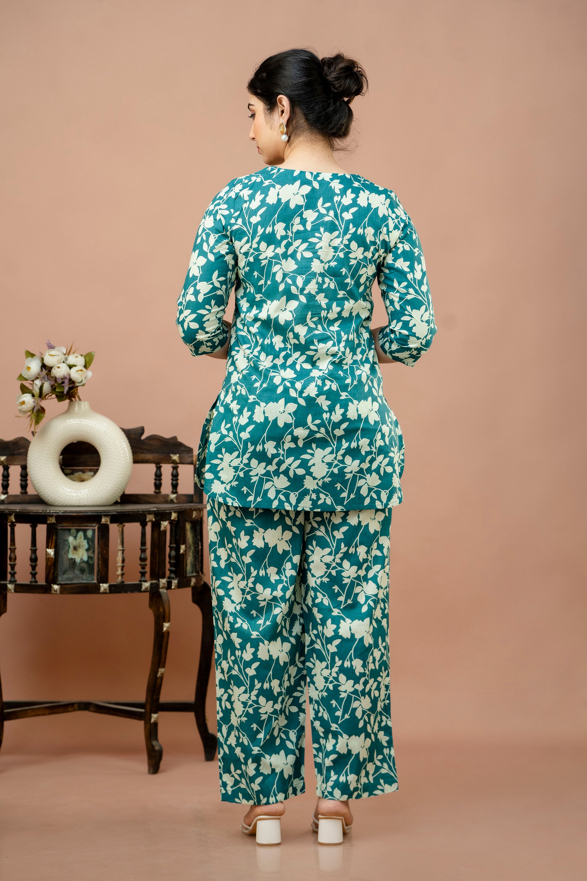 Women Rama Green Floral Printed Co-Ord Set