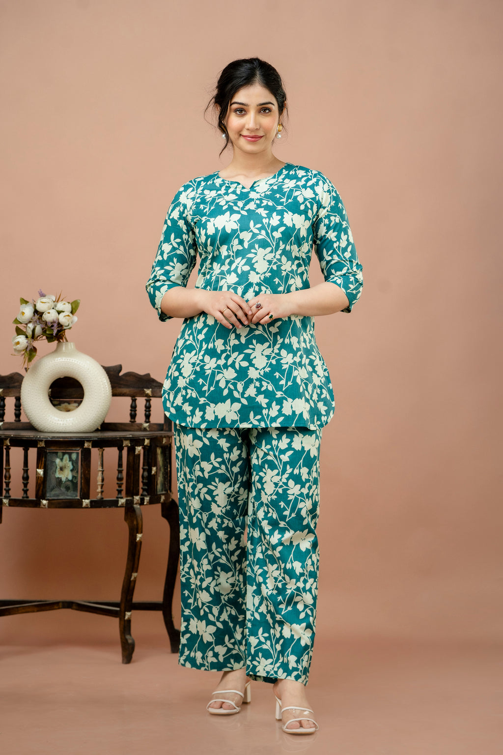 Women Rama Green Floral Printed Co-Ord Set