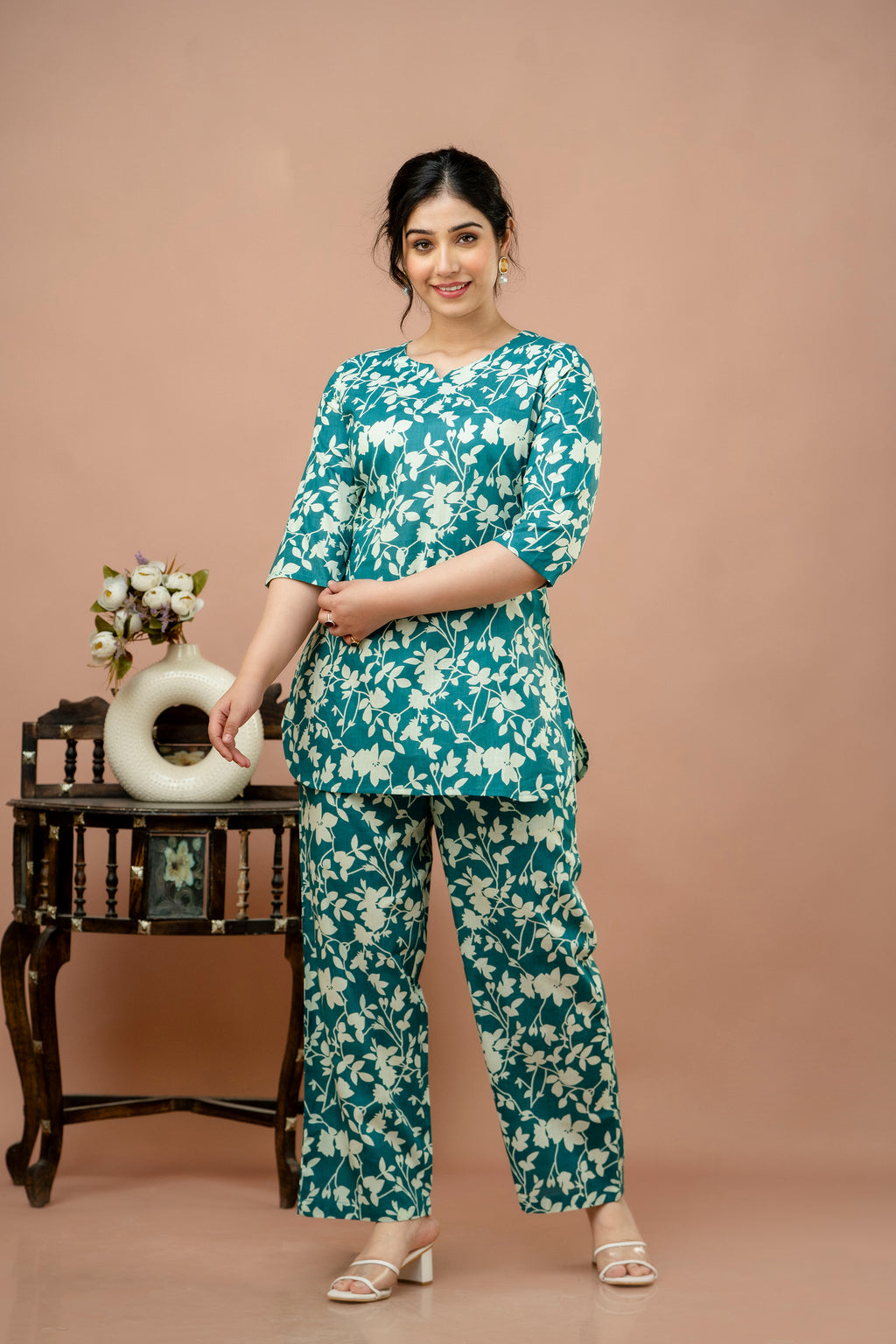 Women Rama Green Floral Printed Co-Ord Set