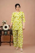 Women Parrot Floral Printed Co-Ord Set