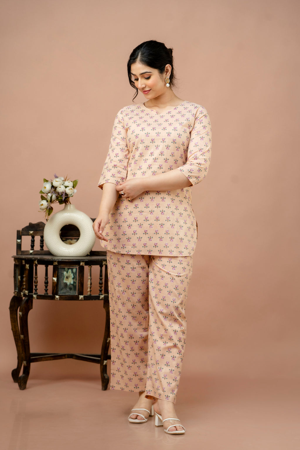 Women Cream Floral Printed Co-Ord Set