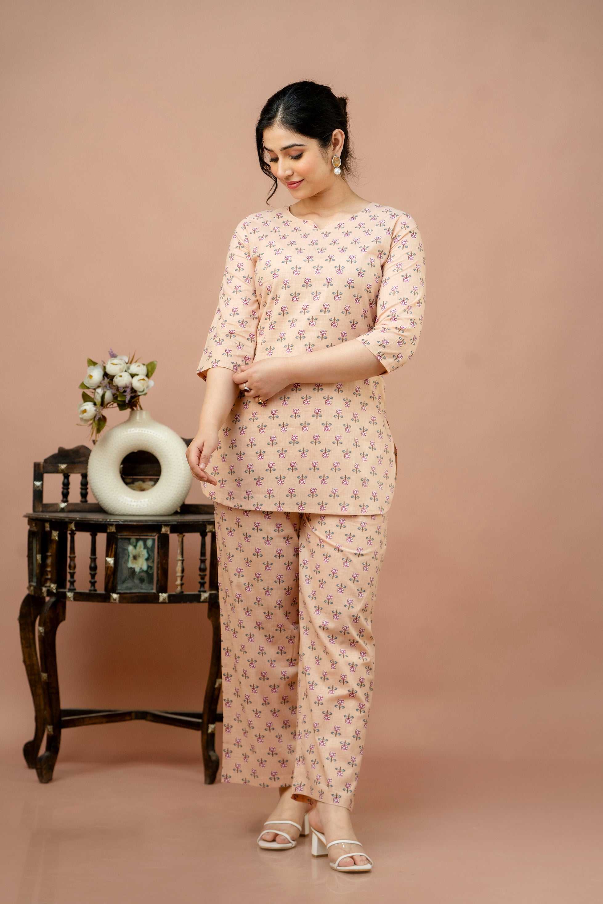 Women Cream Floral Printed Co-Ord Set