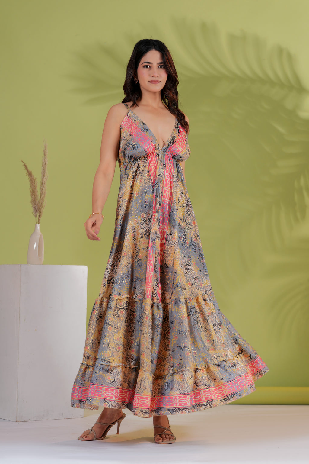 RAYSHA Elegant Printed Tiered Maxi Dress