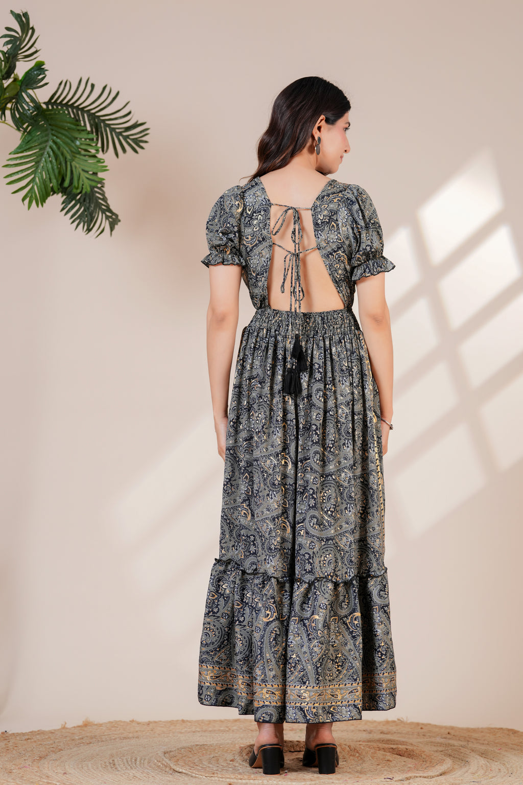Raysha Elegant Paisley Printed Maxi Dress