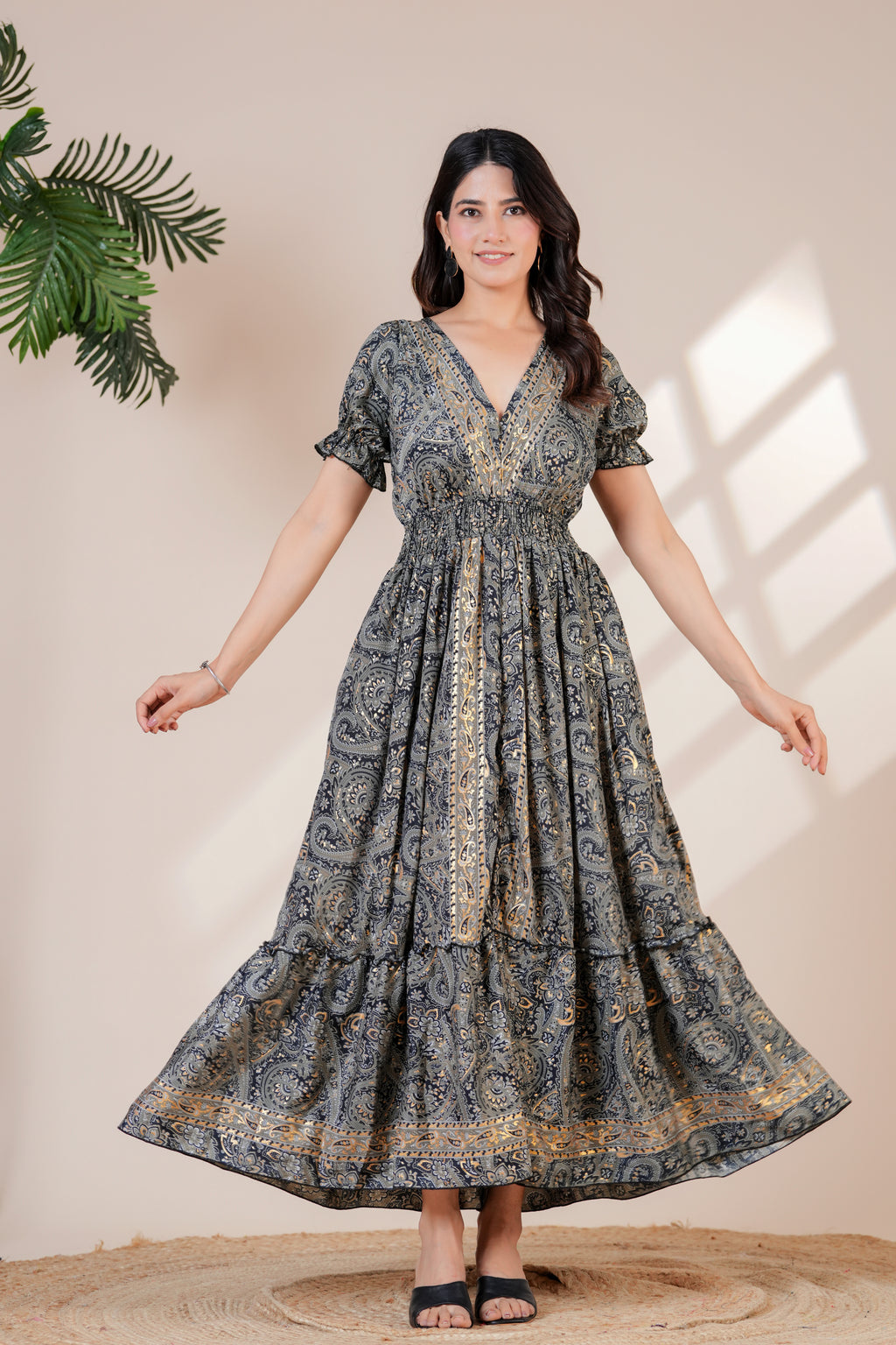 Raysha Elegant Paisley Printed Maxi Dress