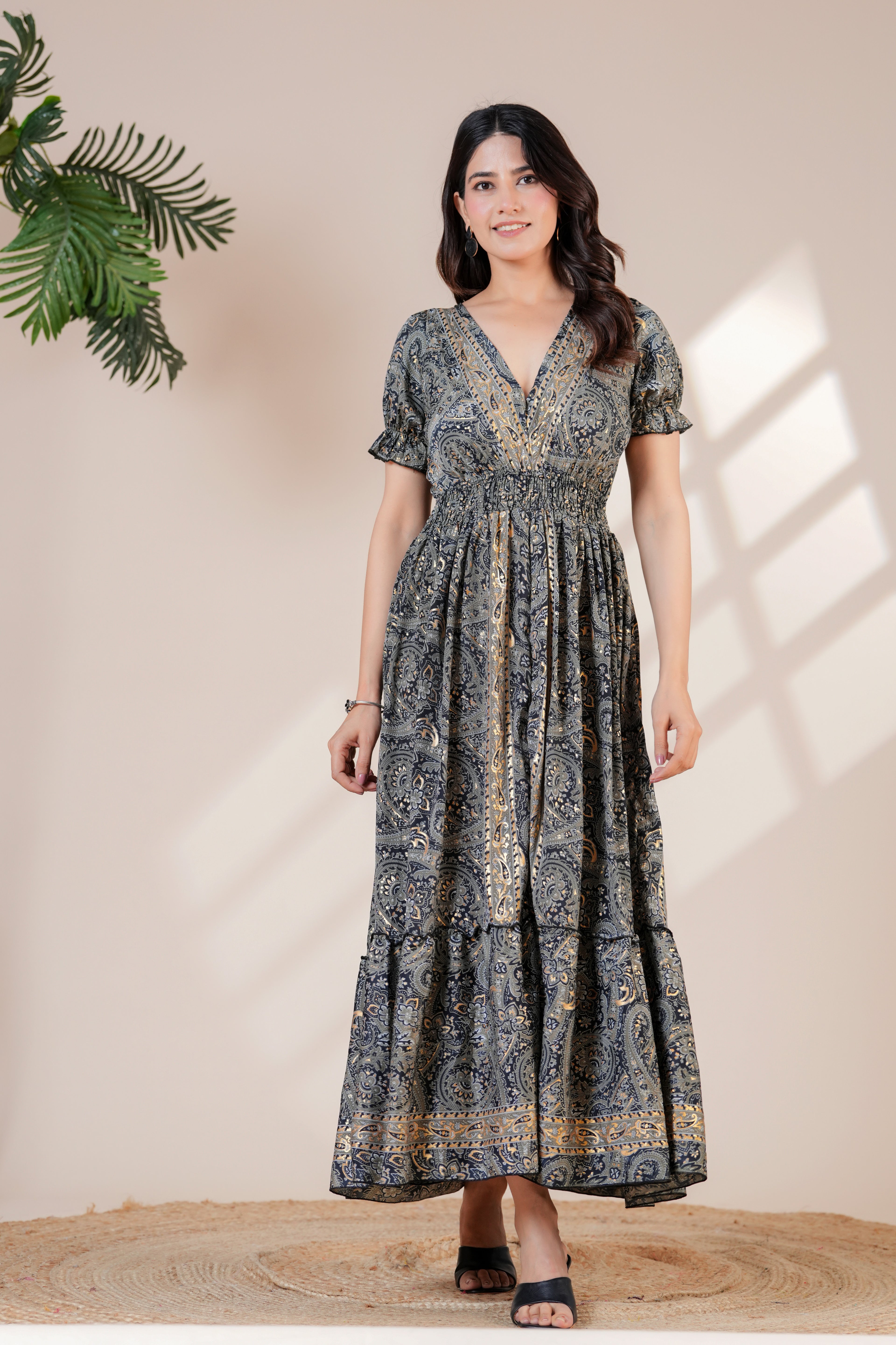 Raysha Elegant Paisley Printed Maxi Dress