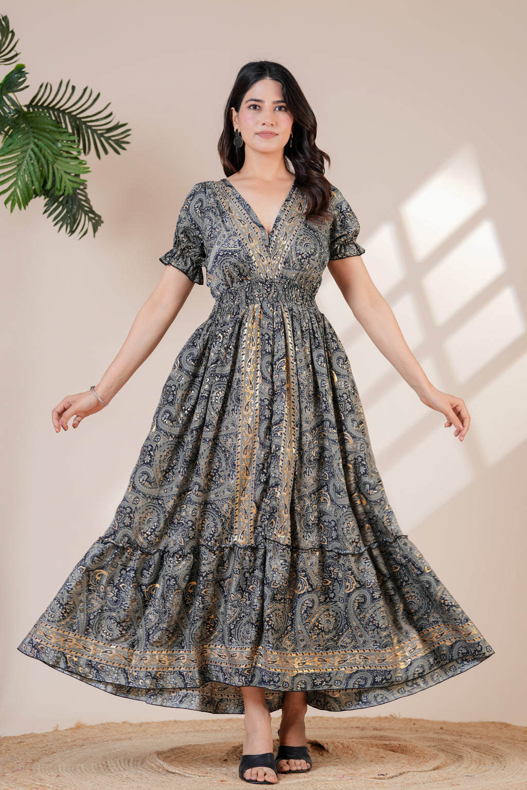 Raysha Elegant Paisley Printed Maxi Dress