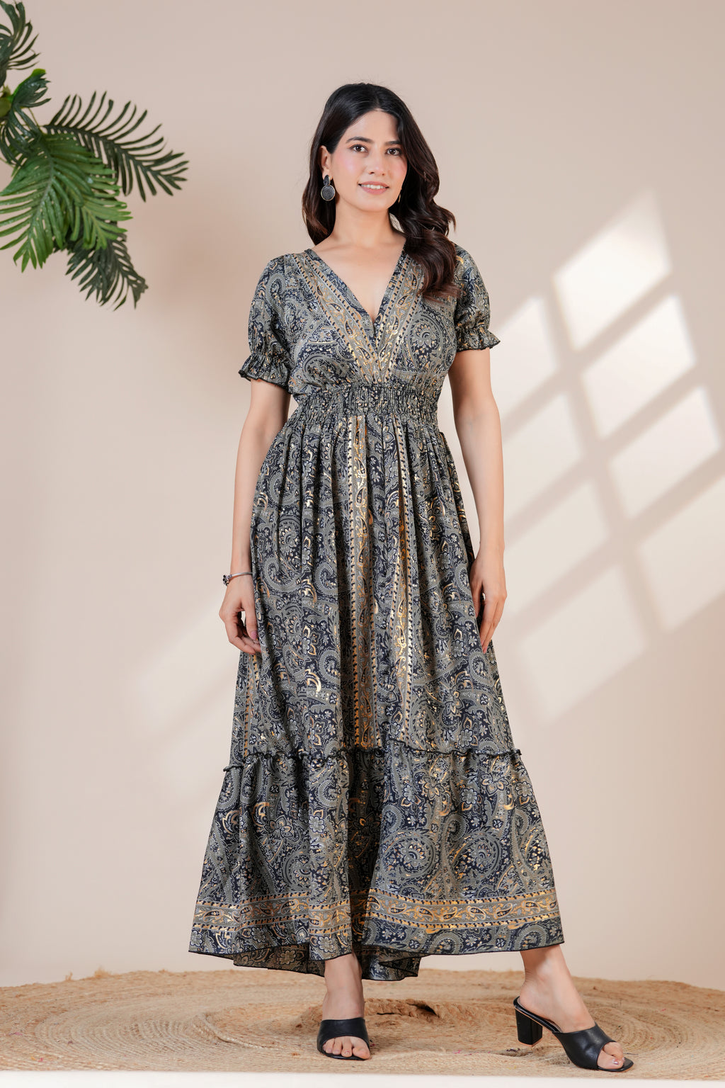 Raysha Elegant Paisley Printed Maxi Dress