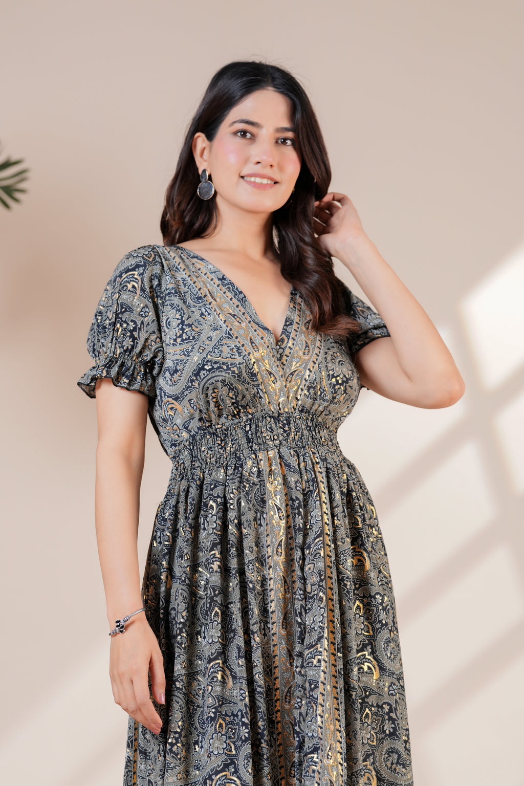 Raysha Elegant Paisley Printed Maxi Dress