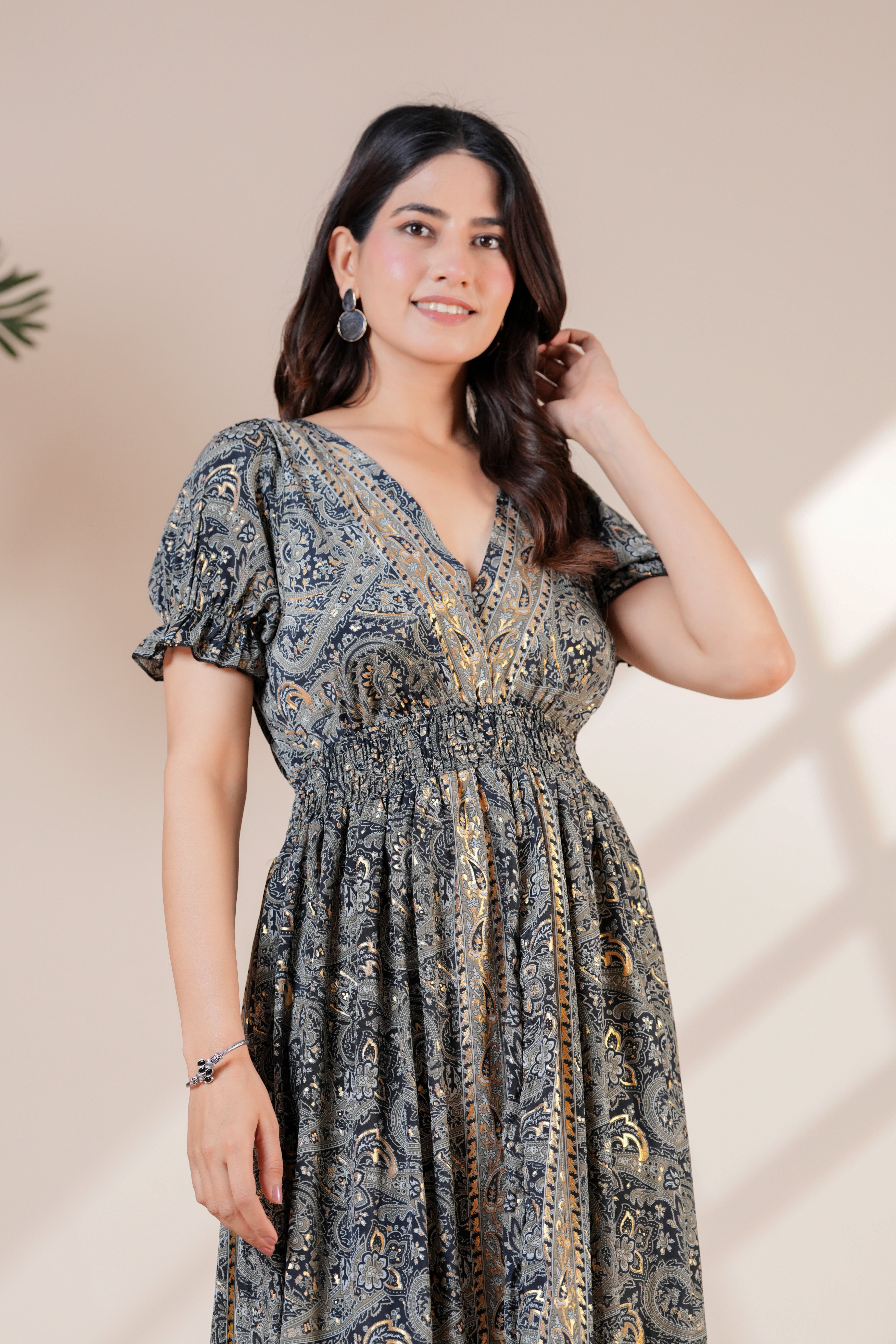 Raysha Elegant Paisley Printed Maxi Dress