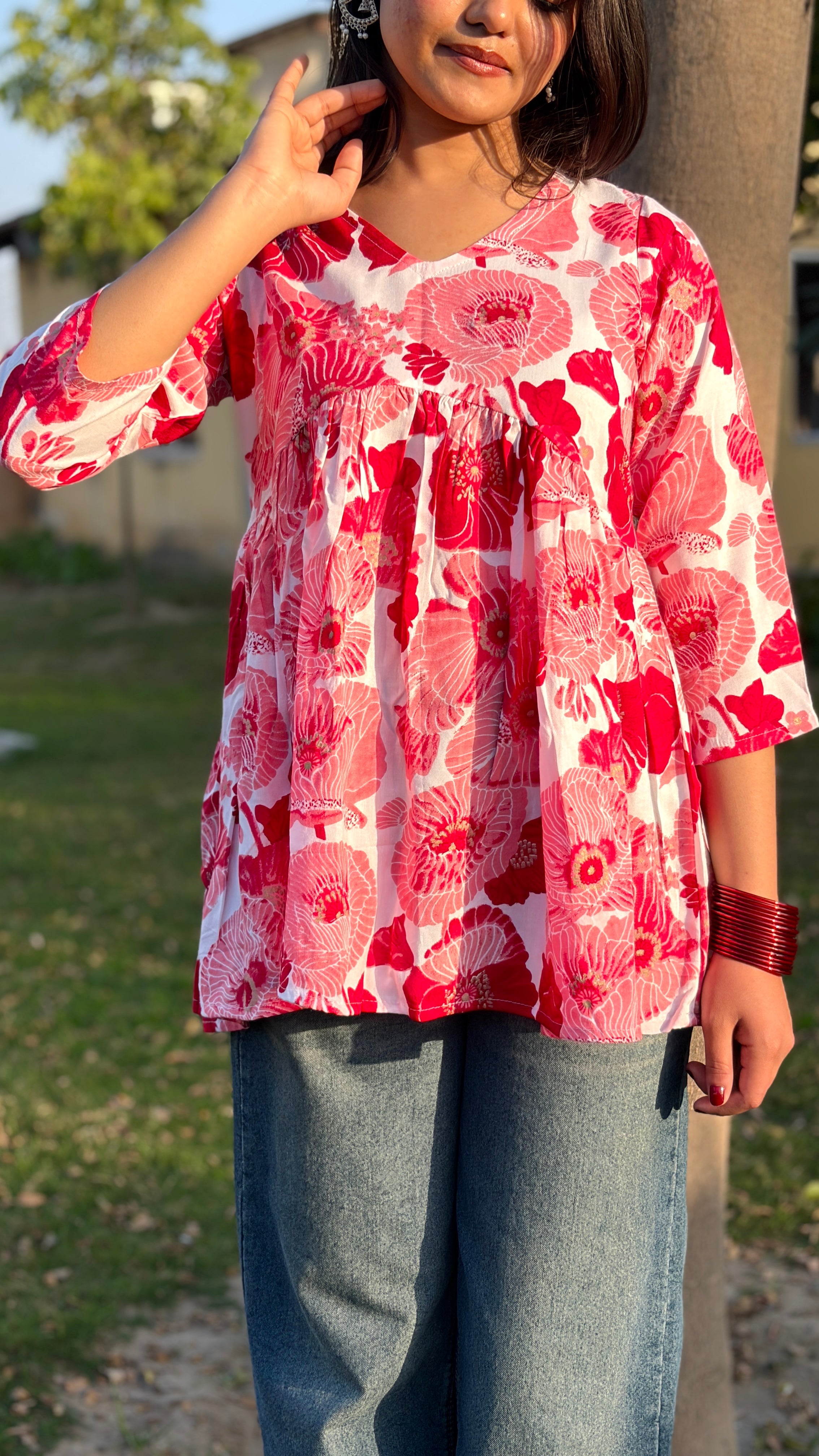 Bloom in Style – Pink Floral Gathered Top