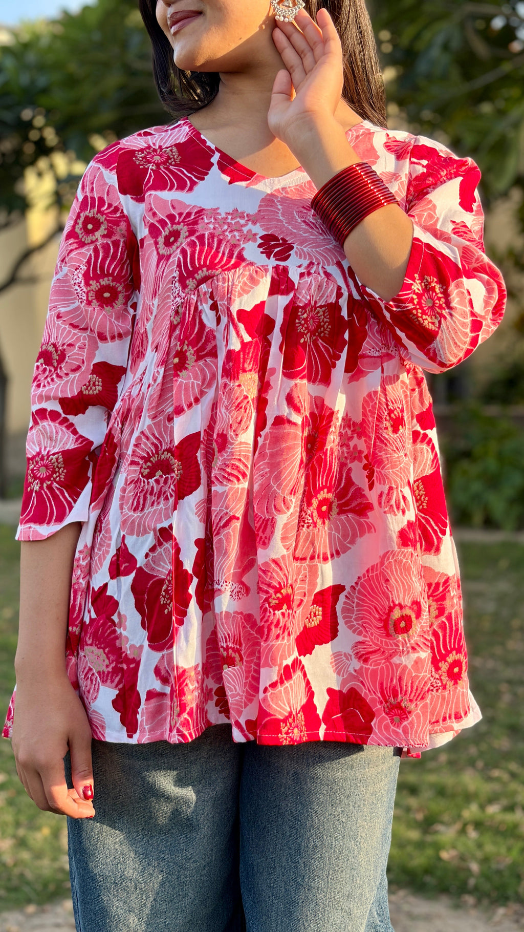 Bloom in Style – Pink Floral Gathered Top